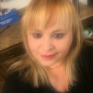 Meet your Posher, Maribel